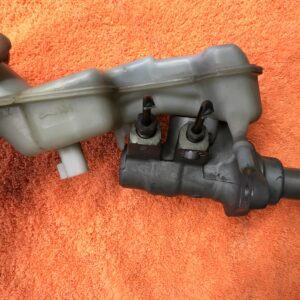 Hoofdremcilinder Ford Fiesta 03350884931