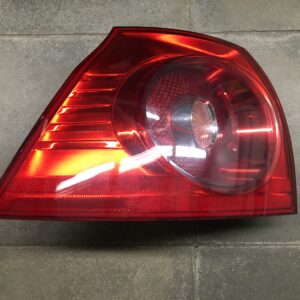 Feu arrière gauche Golf 5 - VW 1K6945095AA