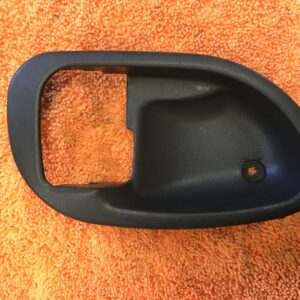 Onderste handgreep / deurkruk voor rechts Mitsubishi Colt - MR842876