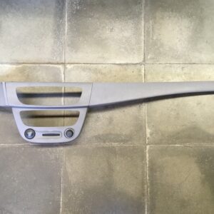 Garniture tableau de bord Renault Megane Mk1 2009 Faurecia 682600021R