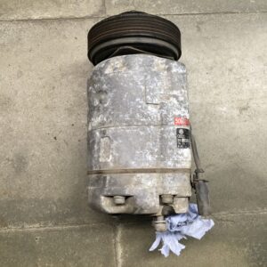 Compresseur climatisation VW FORD AUDI 1J820803G - 081J931574
