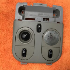 Plafonnier Renault Megane I - Renault 7700430554 - 7700434583 - 7700835150 - 7700832030