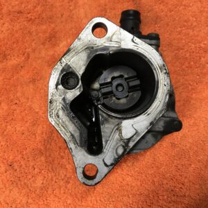 Vacuum pump  Renault - Pierburg 8200072985